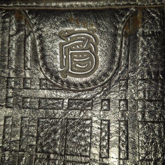 Burberry Prorsum Gold Textured/Embossed Plaid Shoulder Bag with Chain Detail - Picture 3 of 10